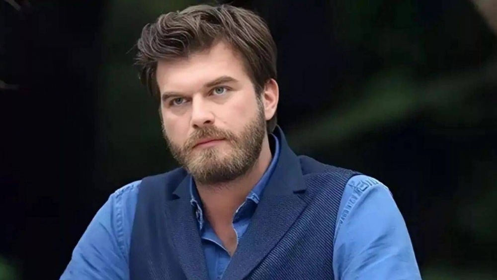 Kıvanç Tatlıtuğ'dan Müjdeli Haber! galerisi resim 1