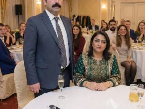 Bir hayır gecesinde,