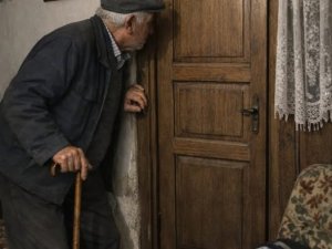 Benim gelin biraz sivri dillidir,