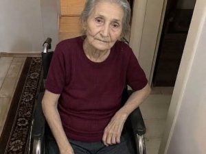 82 YAŞINDAYIM, TEKERLEKLİ SANDALYEYE MAHKUMUM