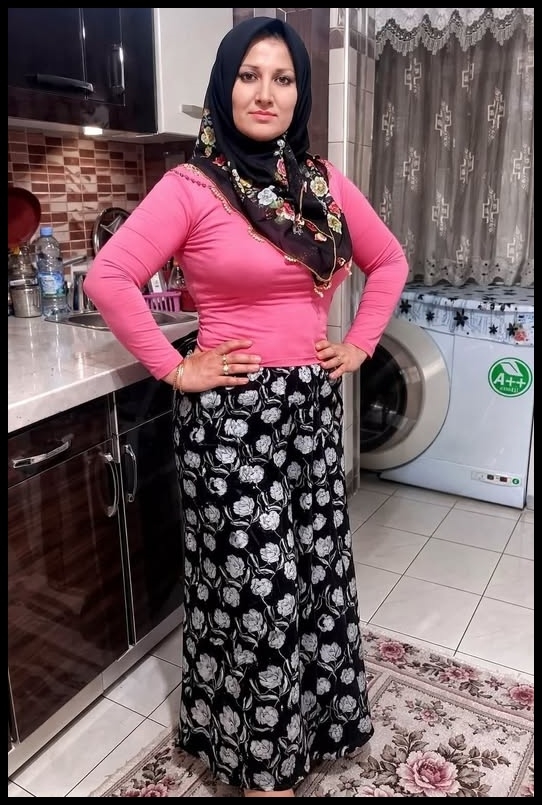 Biz doğuluyuz, bizim erkeklerimiz çarşı pazar gezmemize izin vermezler. galerisi resim 1