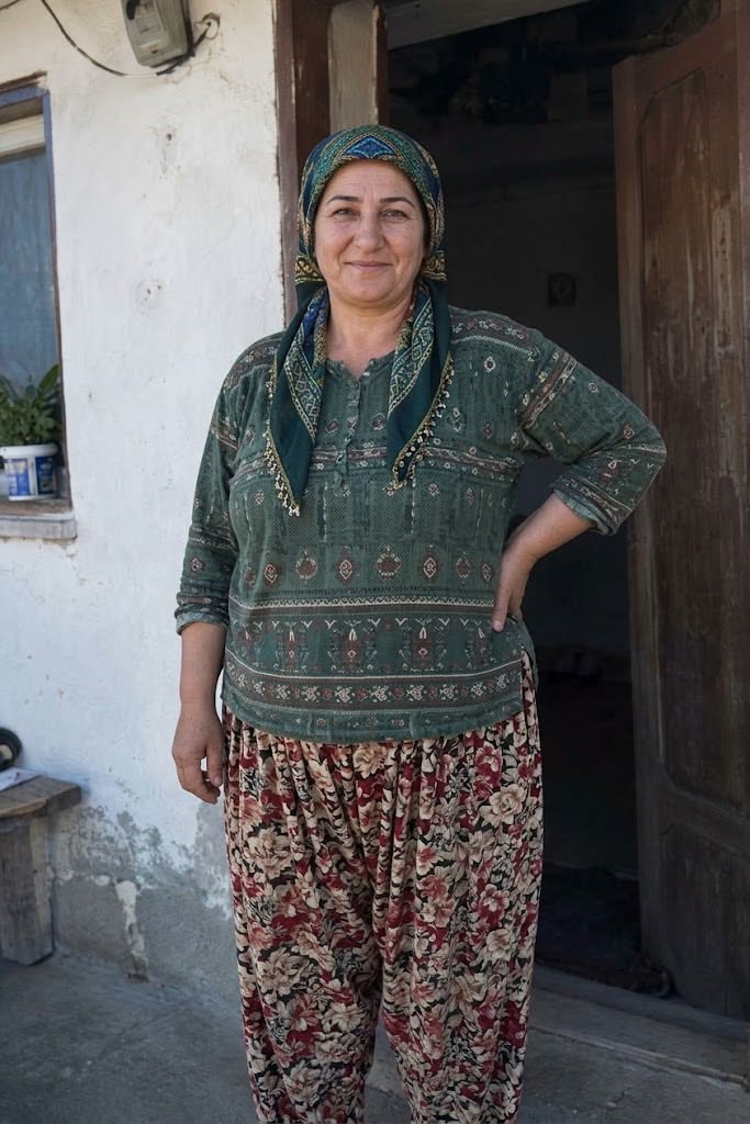 55 YAŞINDA DULUM, KÖYDE YALNIZ YAŞIYORUM. galerisi resim 1