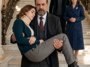 Merdivenlerden Düştüğümü Söylediler