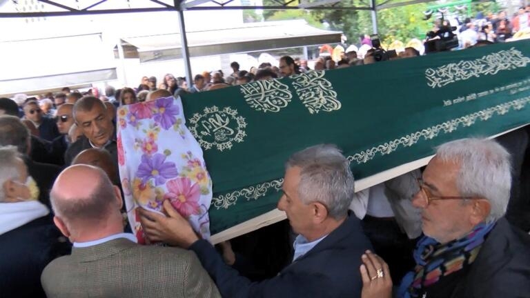 Sevgilisi Bile Bilmiyormuş galerisi resim 5