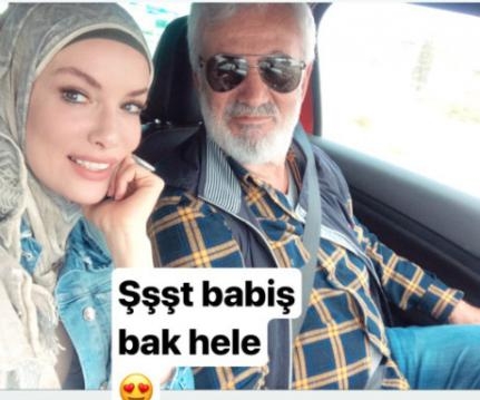 Ünlü isimlerin babaları kimdir? galerisi resim 16